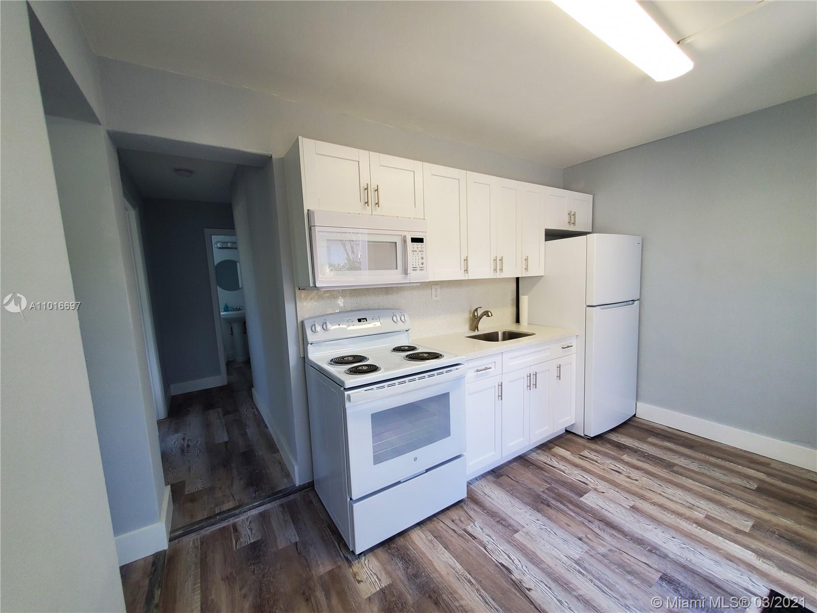 See details / 1420 sq. ft. $ 2021-03-22 0 Photo