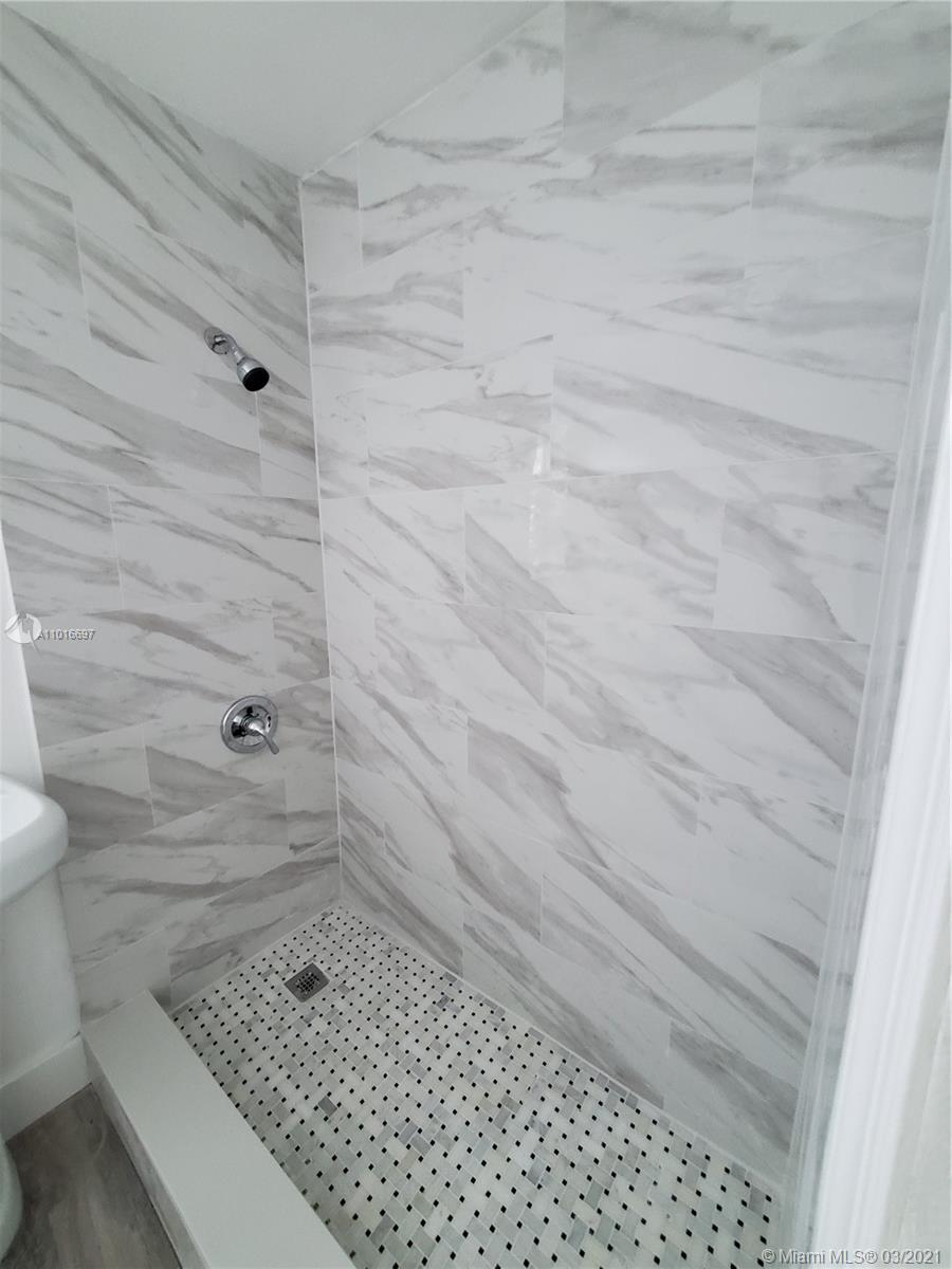 See details / 1420 sq. ft. $ 2021-03-22 0 Photo
