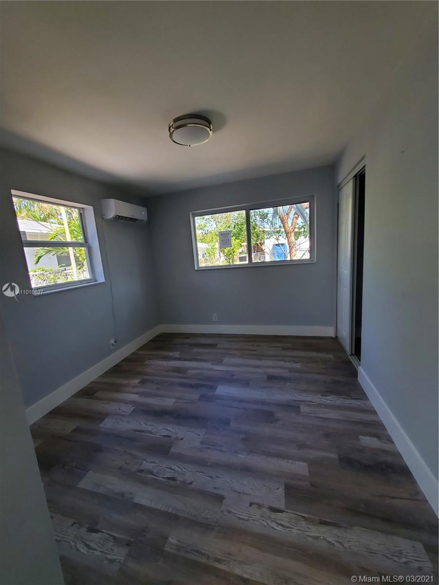 See details / 1420 sq. ft. $ 2021-03-22 0 Photo