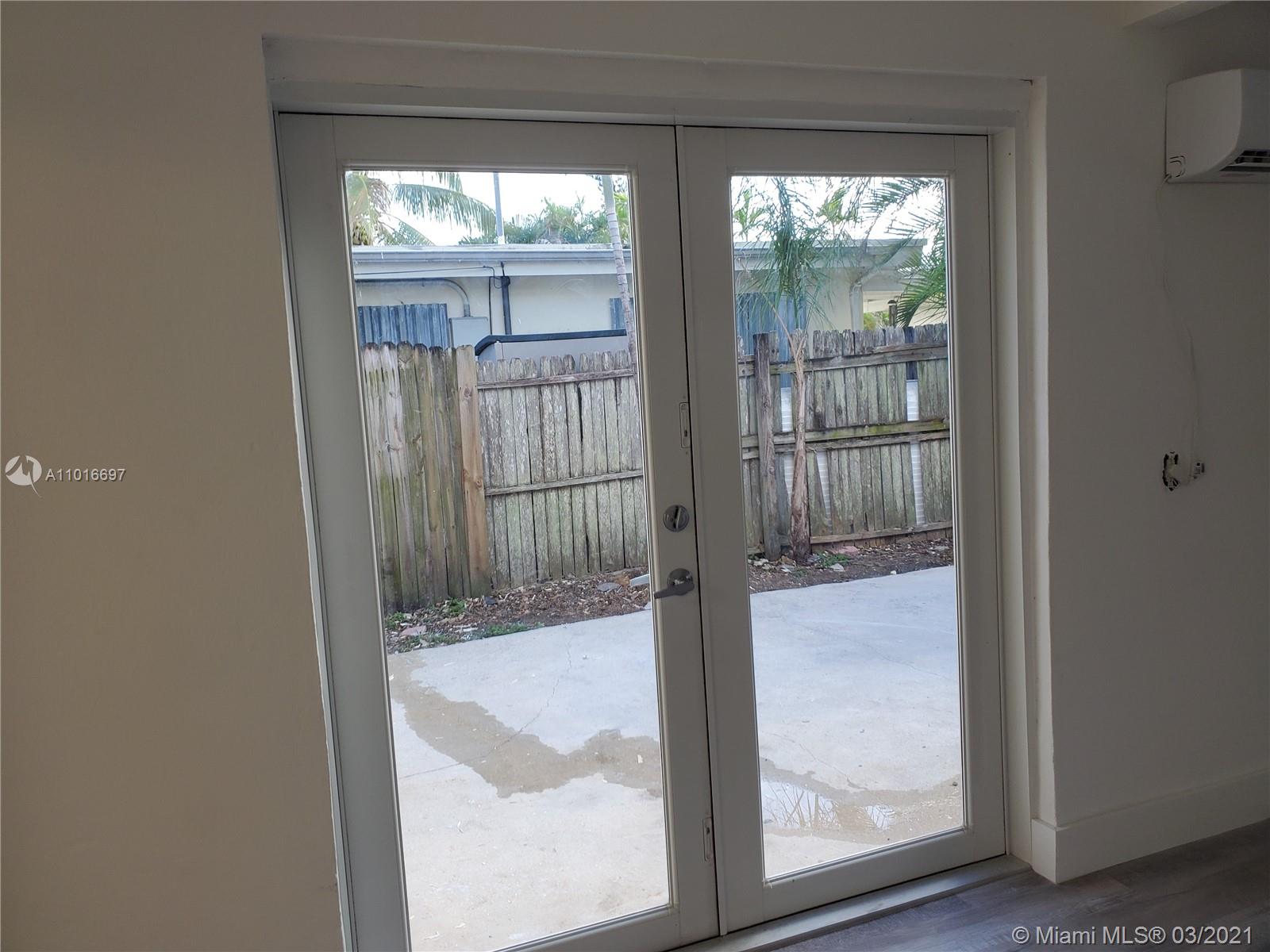 See details / 1420 sq. ft. $ 2021-03-22 0 Photo