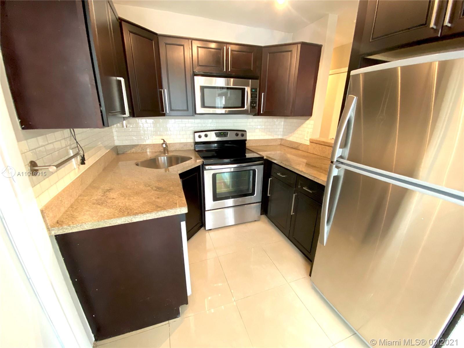 See details / 1995 sq. ft. $ 2021-03-22 0 Photo