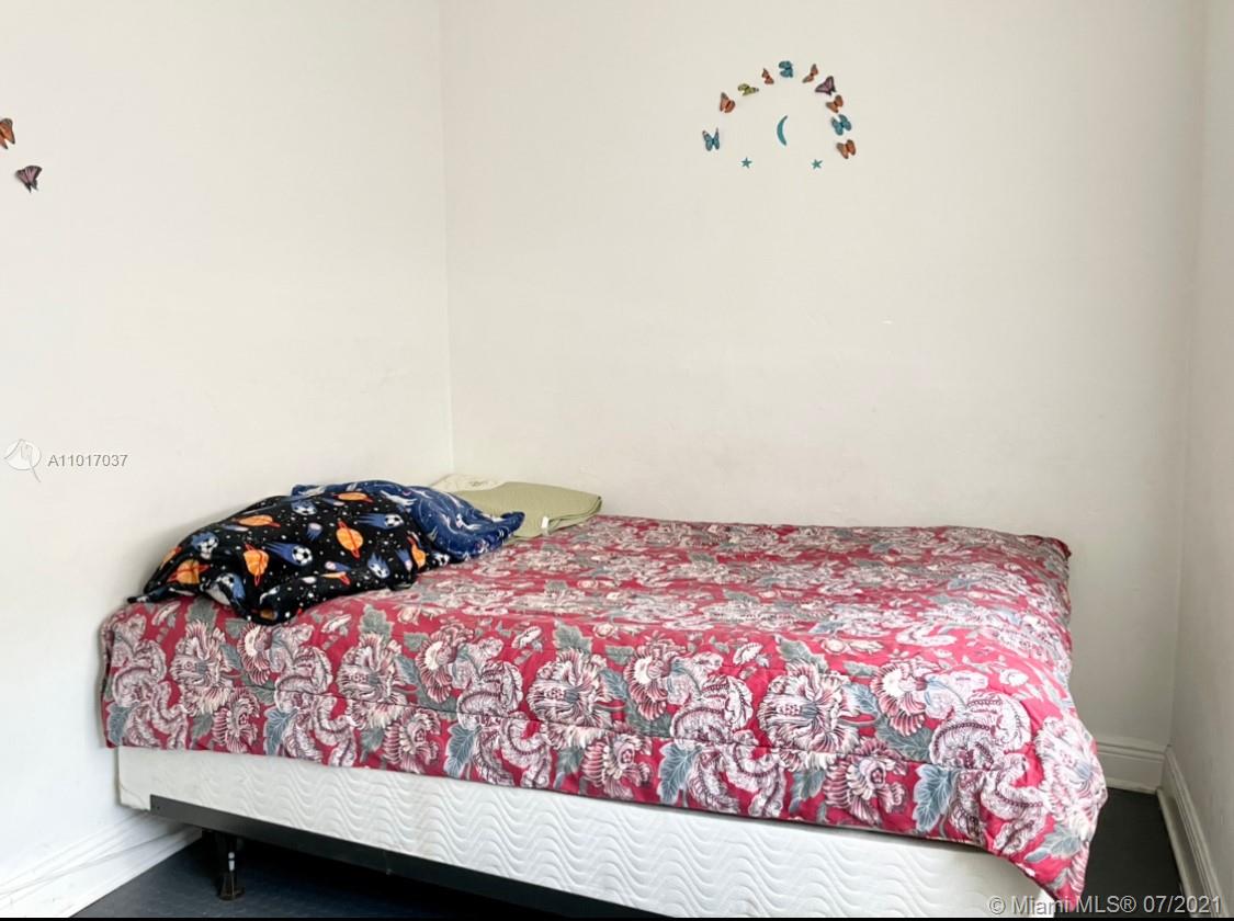 See details / 1823 sq. ft. $ 2021-03-22 0 Photo