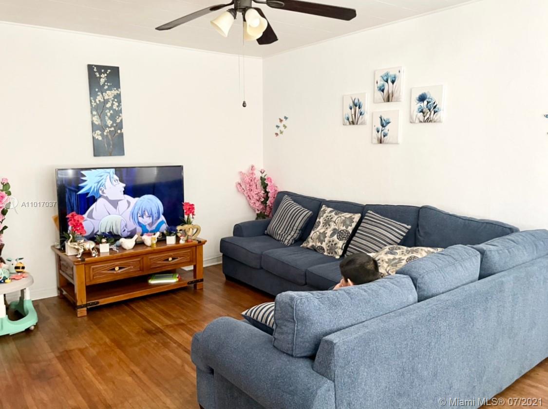 See details / 1823 sq. ft. $ 2021-03-22 0 Photo