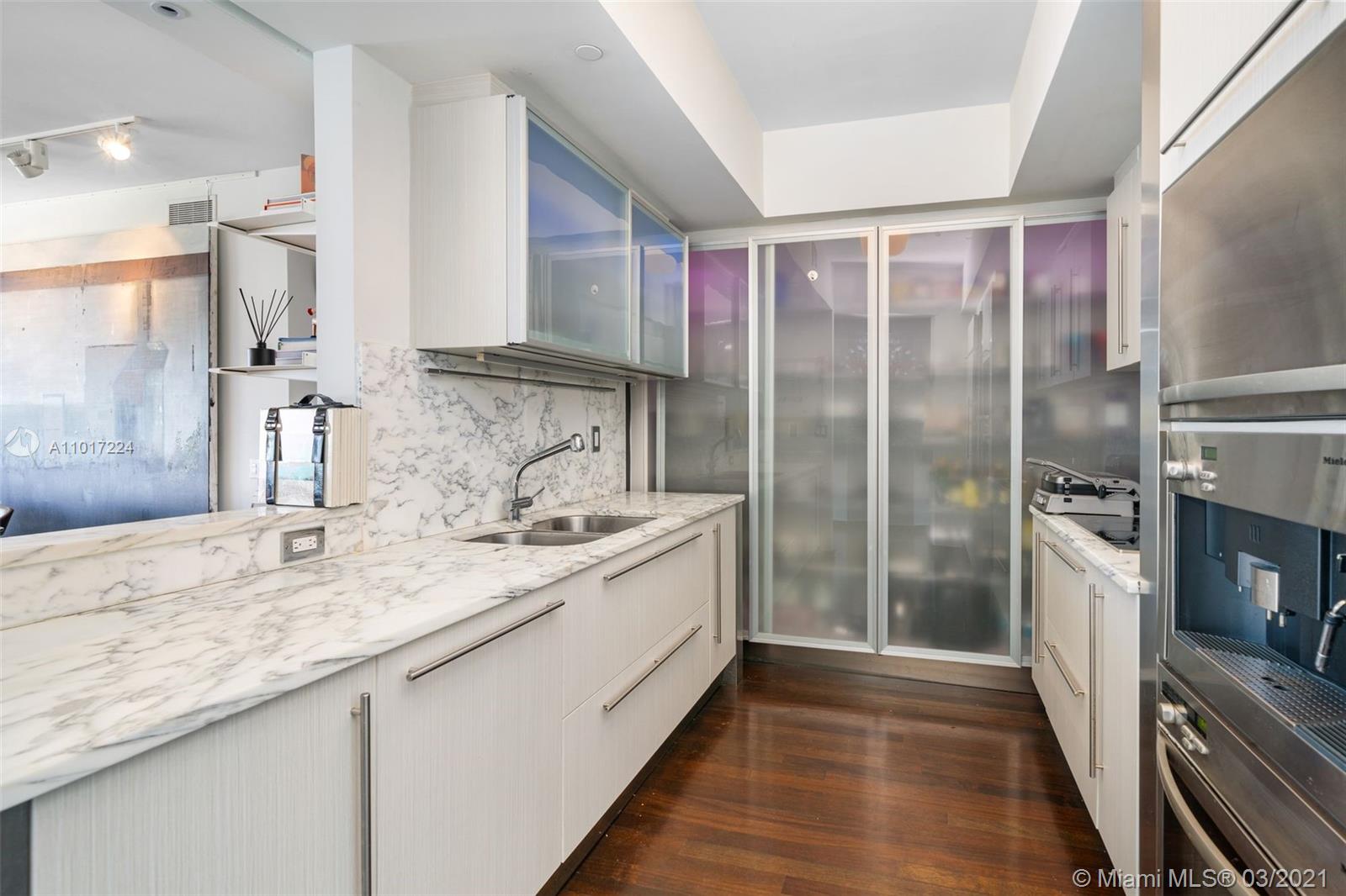 Photo of 450 Alton Rd #2601, Miami Beach, Florida, 33139 -