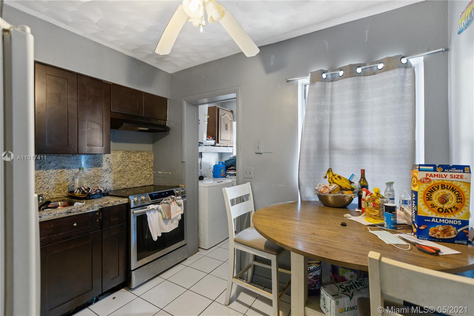 See details / 1733 sq. ft. $ 2021-04-07 0 Photo