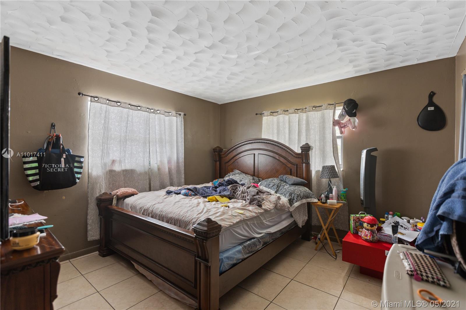 See details / 1733 sq. ft. $ 2021-04-07 0 Photo