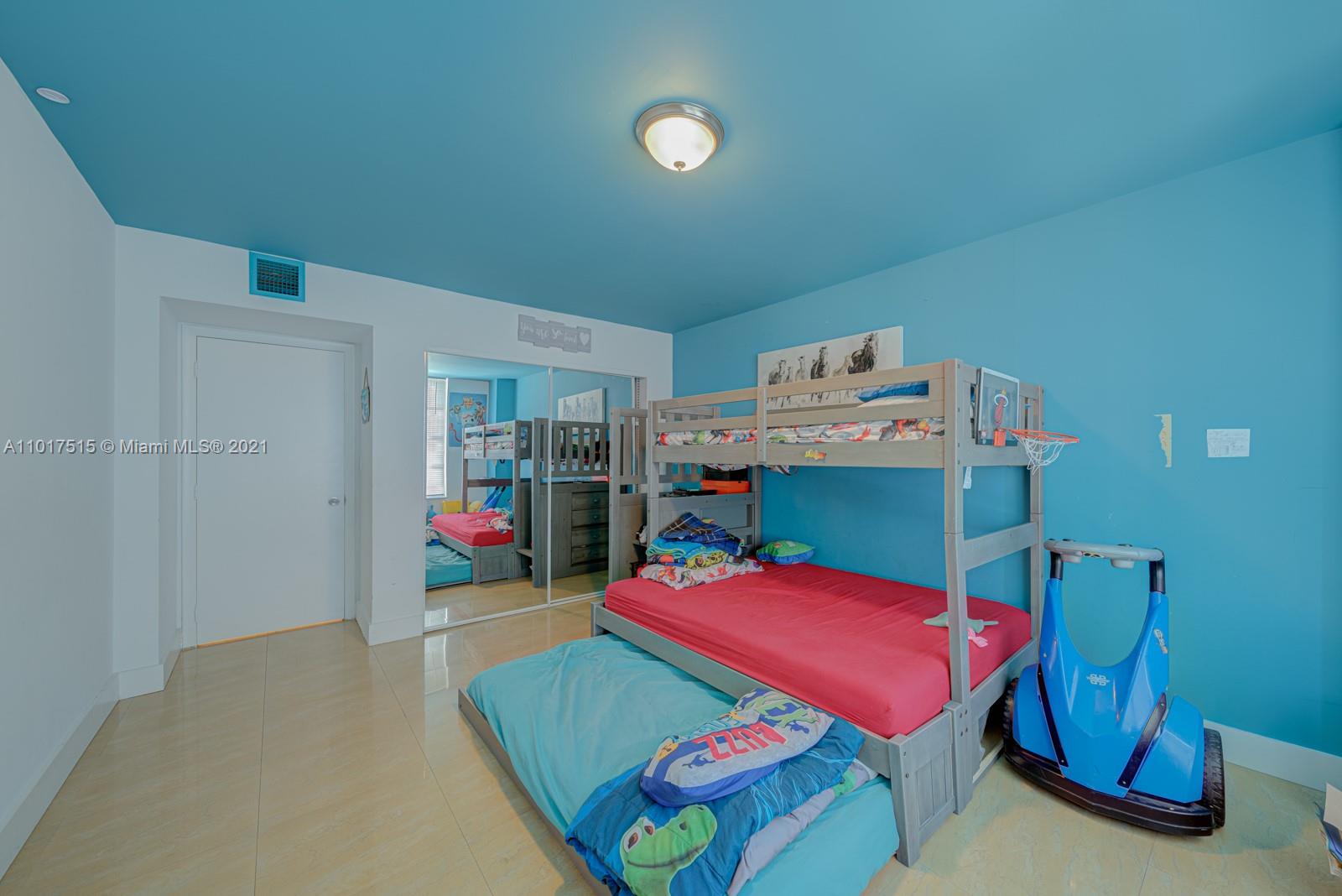 Photo of 3800 Ocean Dr #907, Hollywood, Florida, 33019 -