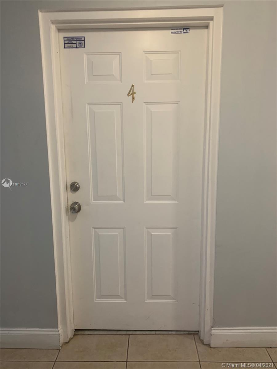 See details / 4600 sq. ft. $ 2021-03-23 0 Photo