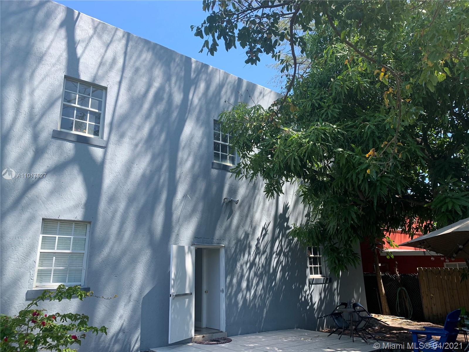 See details / 4600 sq. ft. $ 2021-03-23 0 Photo