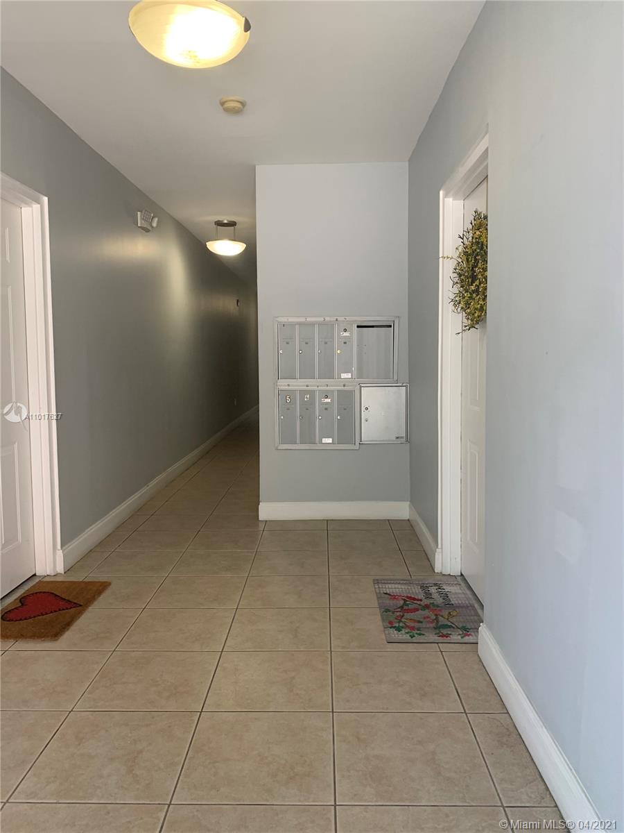 See details / 4600 sq. ft. $ 2021-03-23 0 Photo