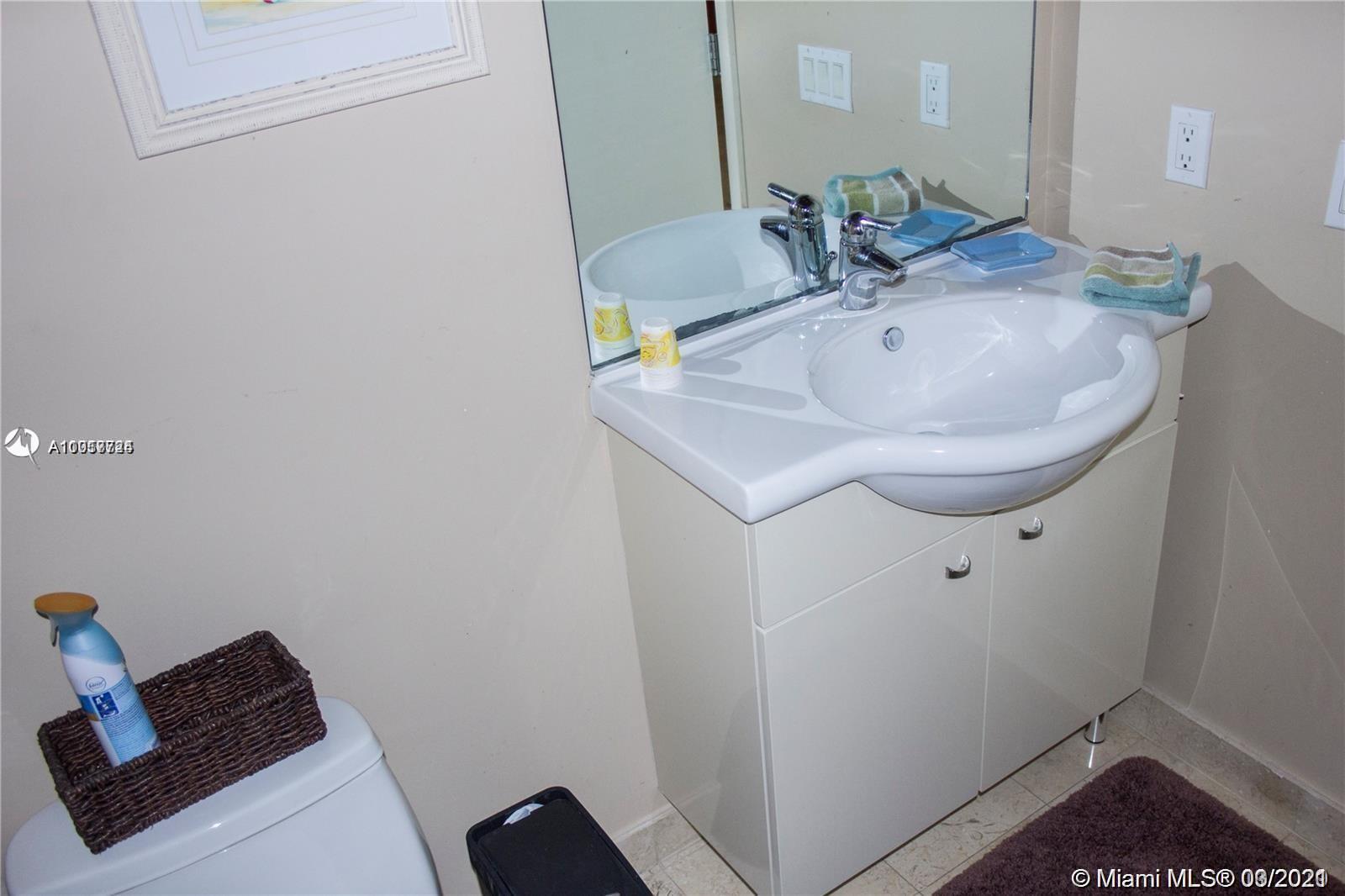 See details 3208 2 / 2 1458 sq. ft. $ 2021-03-28 0 Photo