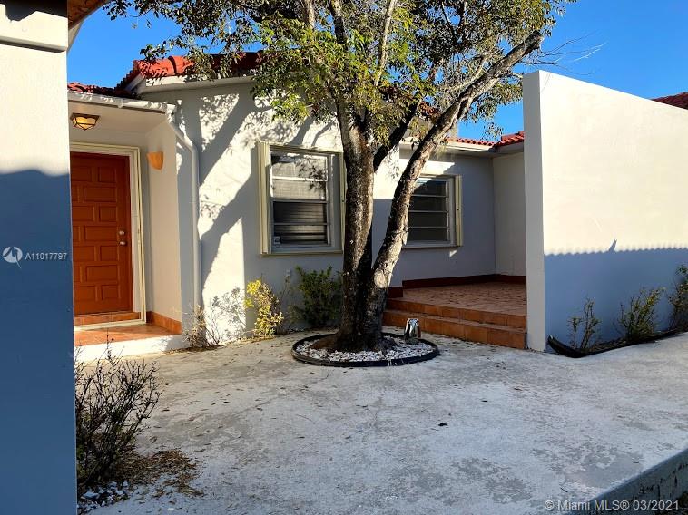 See details / 2333 sq. ft. $ 2021-03-24 0 Photo