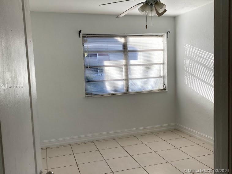 See details / 2333 sq. ft. $ 2021-03-24 0 Photo