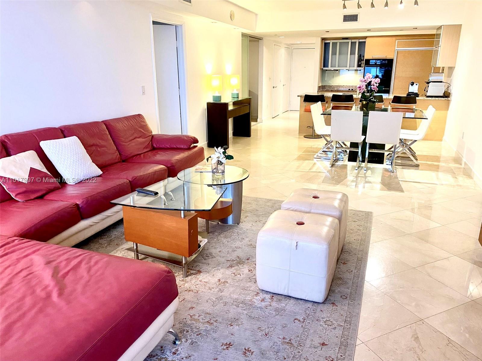 Ver detalles 3303 2 / 3 1733 sq. ft. $ 2021-03-24 0 foto