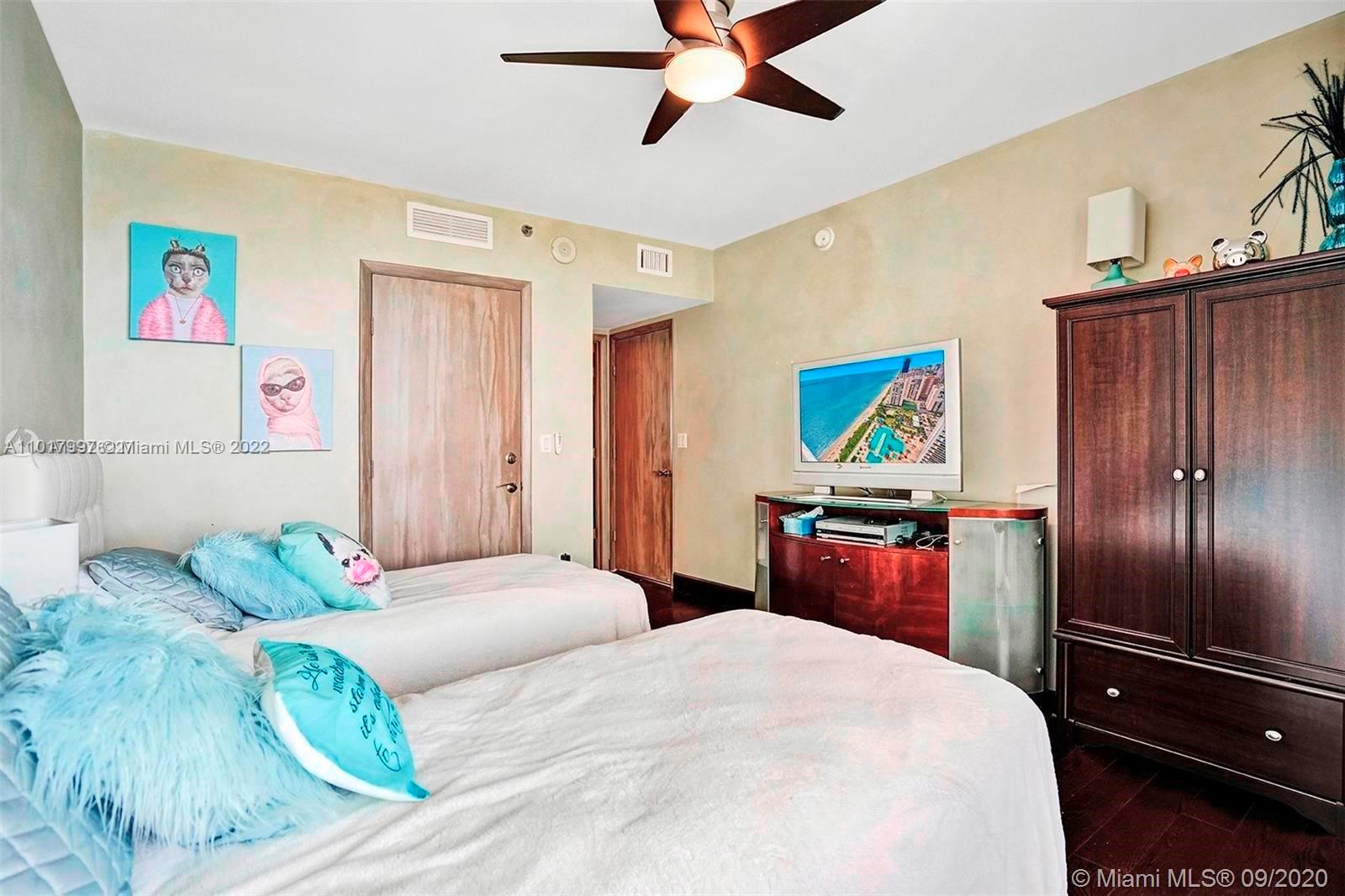 Ver detalles 3303 2 / 3 1733 sq. ft. $ 2021-03-24 0 foto