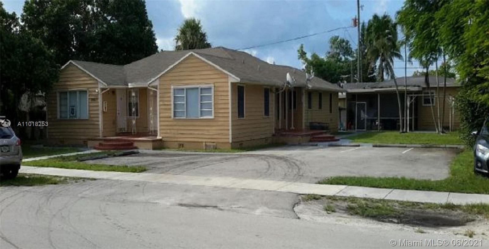 See details / 3597 sq. ft. $ 2021-03-24 0 Photo