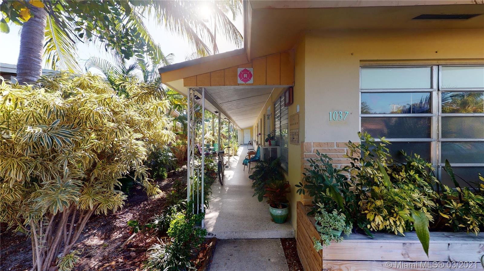 See details / 2848 sq. ft. $ 2021-03-25 0 Photo