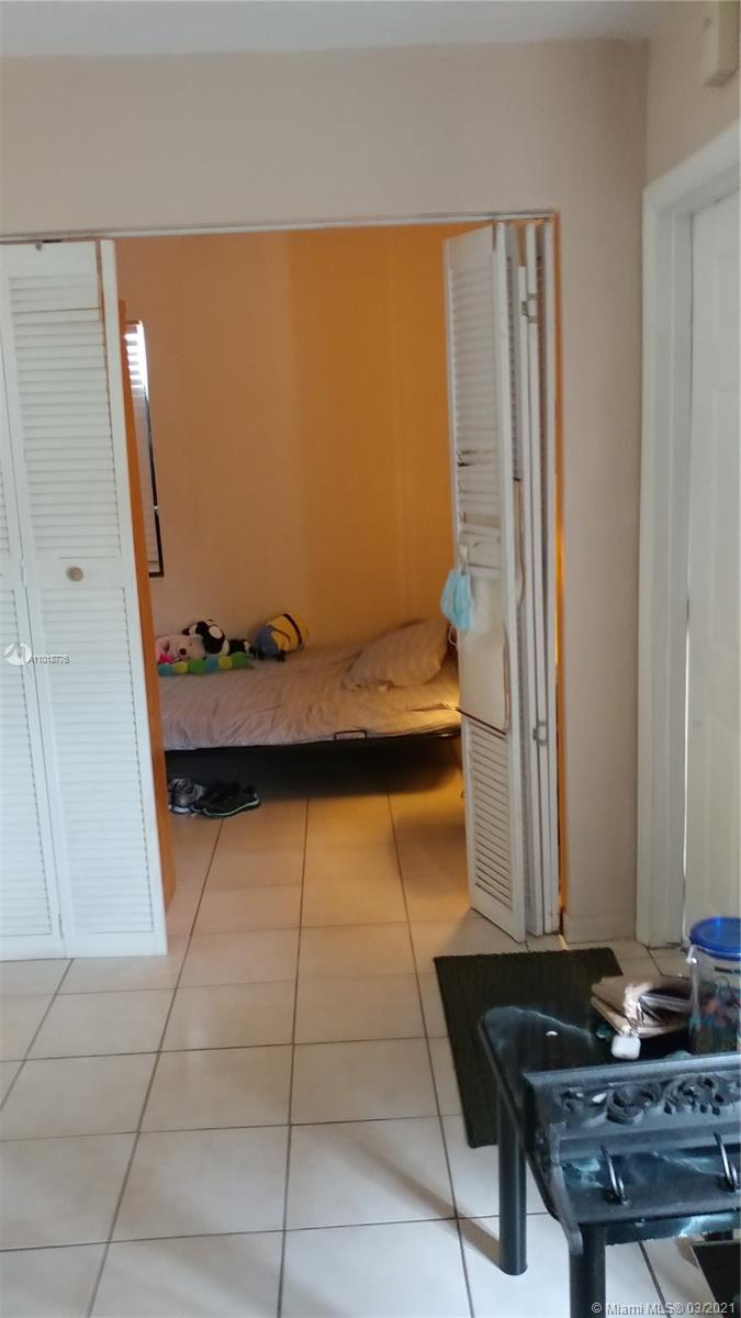 See details / 2083 sq. ft. $ 2021-03-27 0 Photo