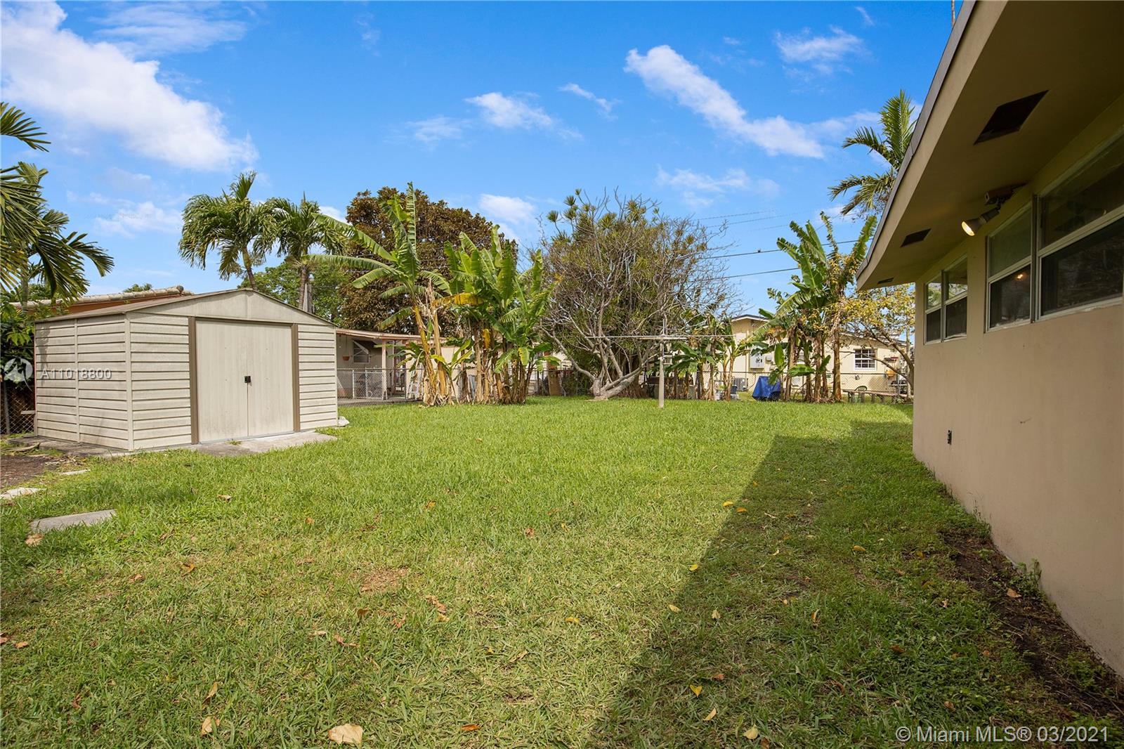 See details / 1980 sq. ft. $ 2021-03-25 0 Photo