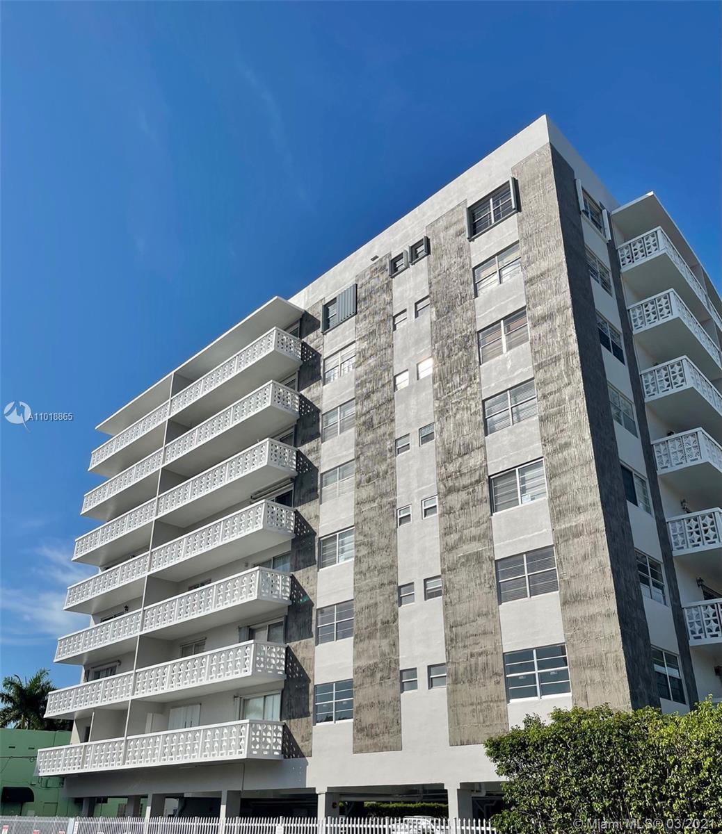 See details 4J 1 / 2 757 sq. ft. $ 2021-03-26 0 Photo
