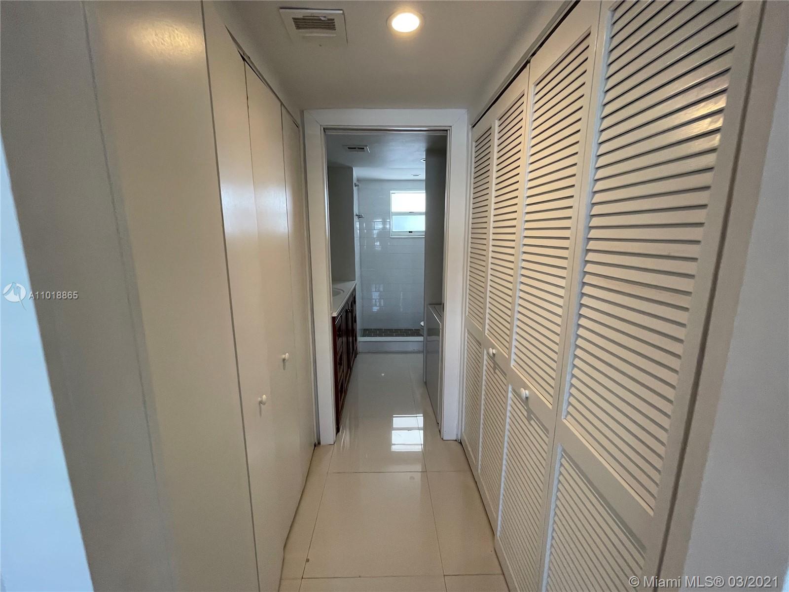 See details 4J 1 / 2 757 sq. ft. $ 2021-03-26 0 Photo