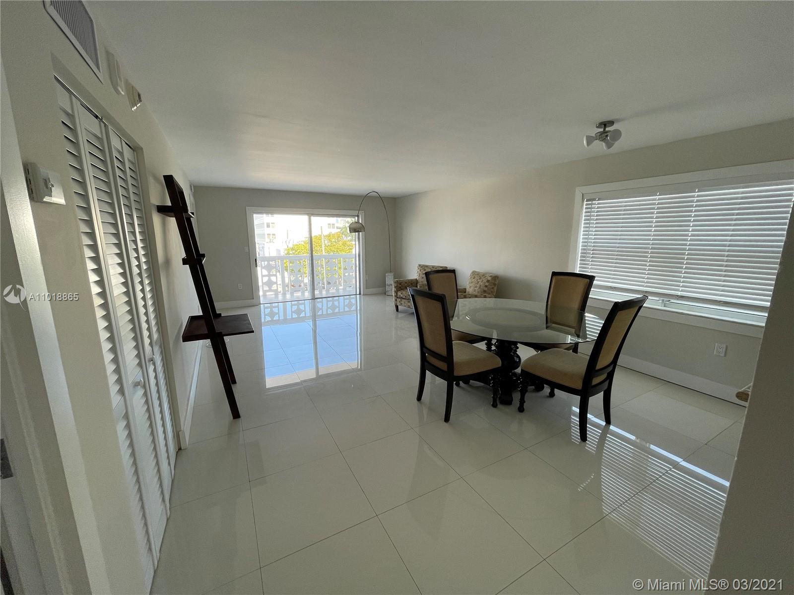 See details 4J 1 / 2 757 sq. ft. $ 2021-03-26 0 Photo