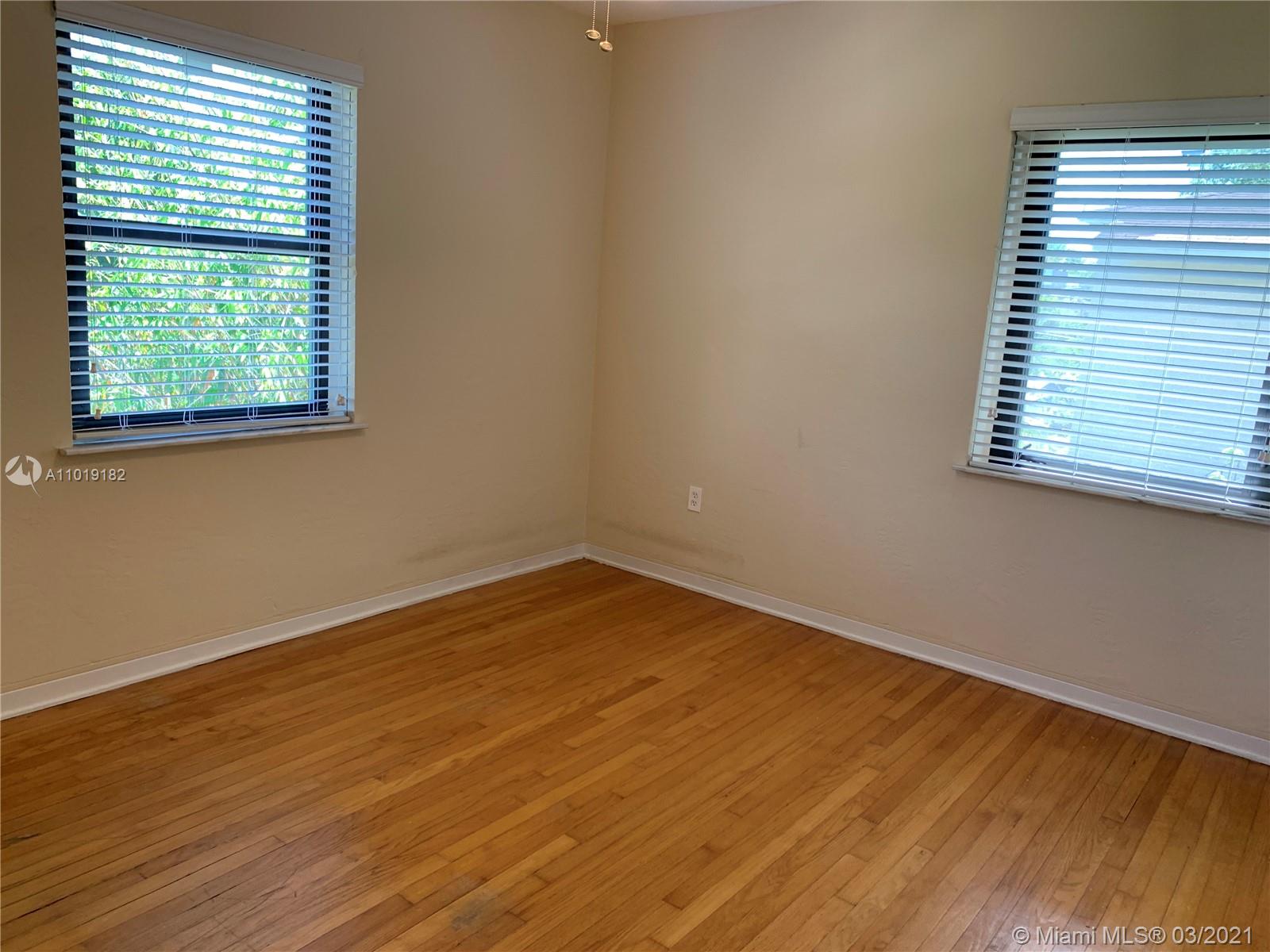 See details / 1492 sq. ft. $ 2021-04-17 0 Photo