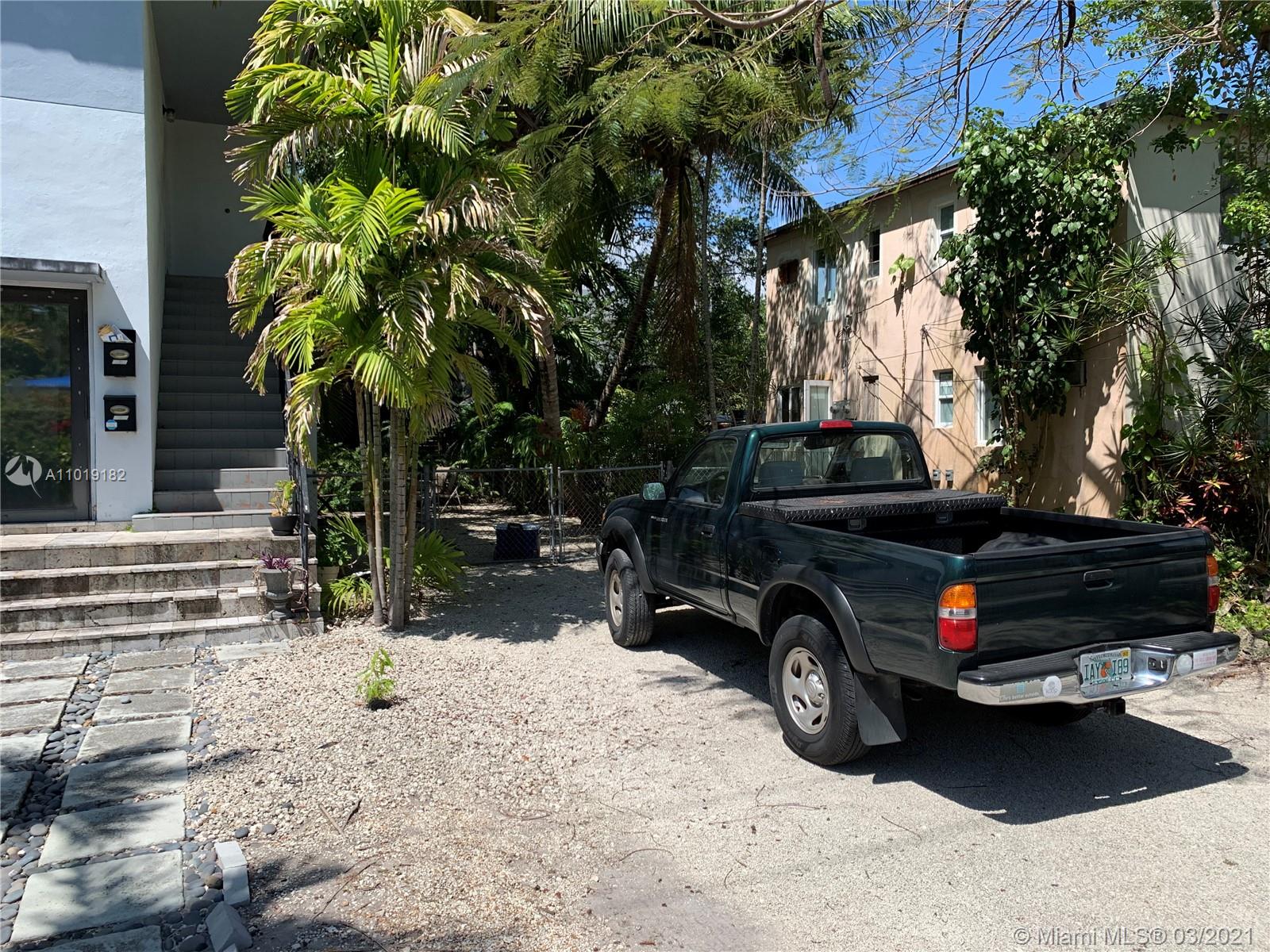 See details / 1492 sq. ft. $ 2021-04-17 0 Photo
