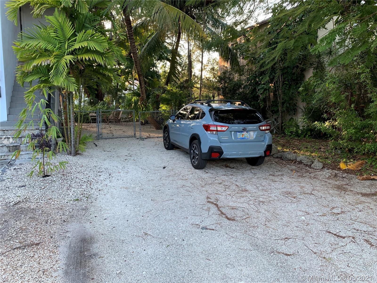 See details / 1492 sq. ft. $ 2021-04-17 0 Photo