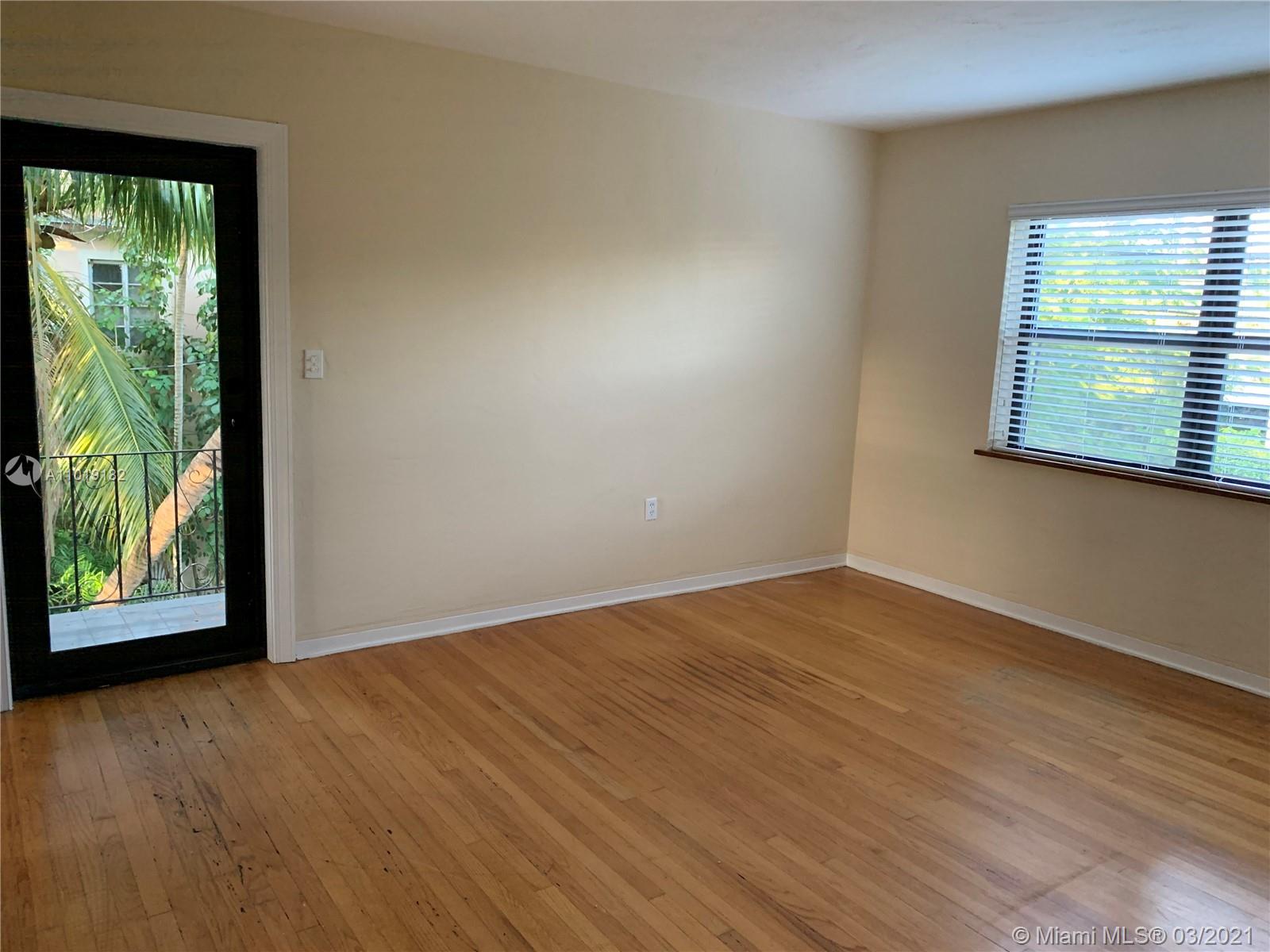See details / 1492 sq. ft. $ 2021-04-17 0 Photo