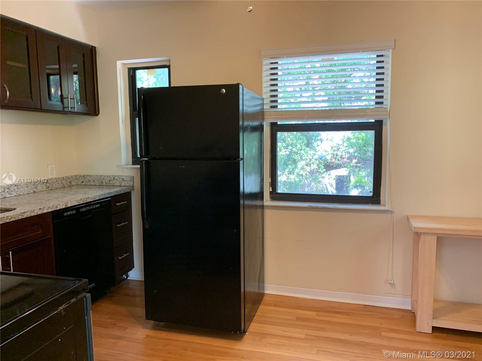 See details / 1492 sq. ft. $ 2021-04-17 0 Photo