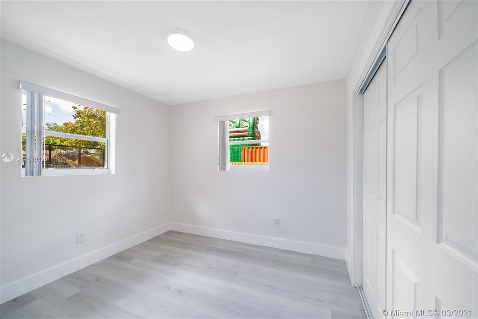 See details / 1576 sq. ft. $ 2021-03-26 0 Photo