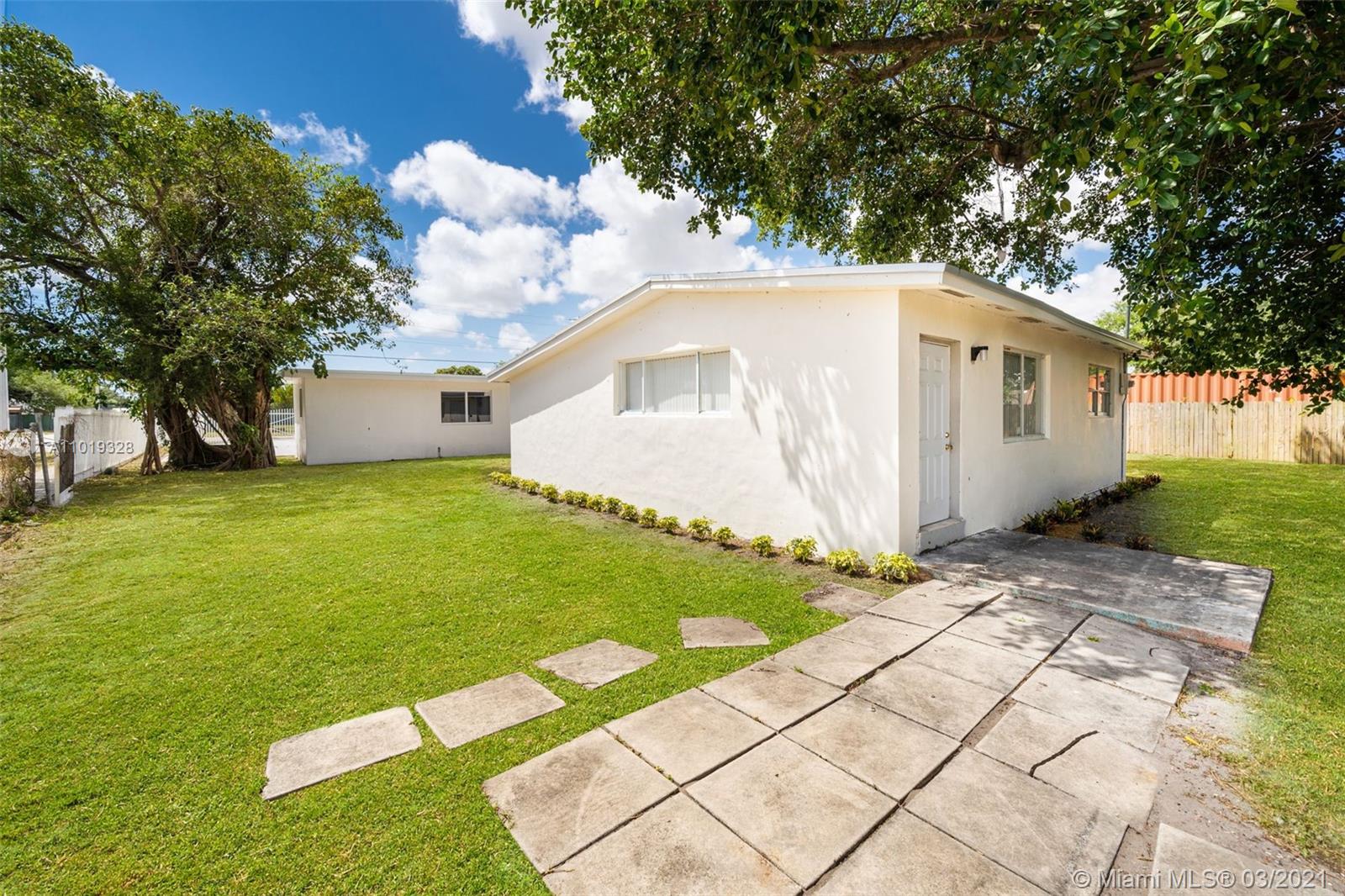 See details / 1576 sq. ft. $ 2021-03-26 0 Photo