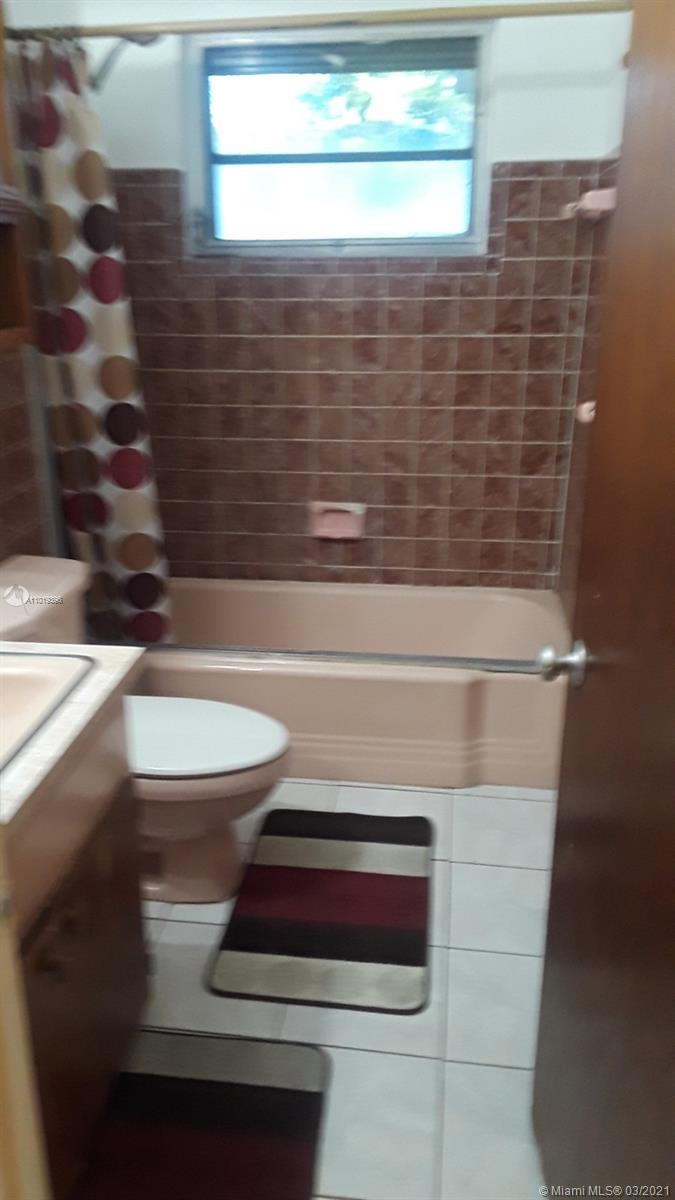 See details / 2937 sq. ft. $ 2021-03-27 0 Photo
