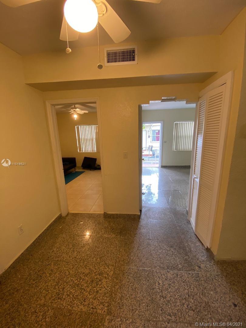 See details / 1599 sq. ft. $ 2021-04-02 0 Photo