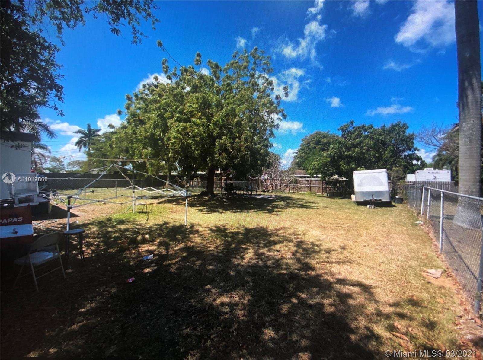 See details / 1724 sq. ft. $ 2021-03-27 0 Photo