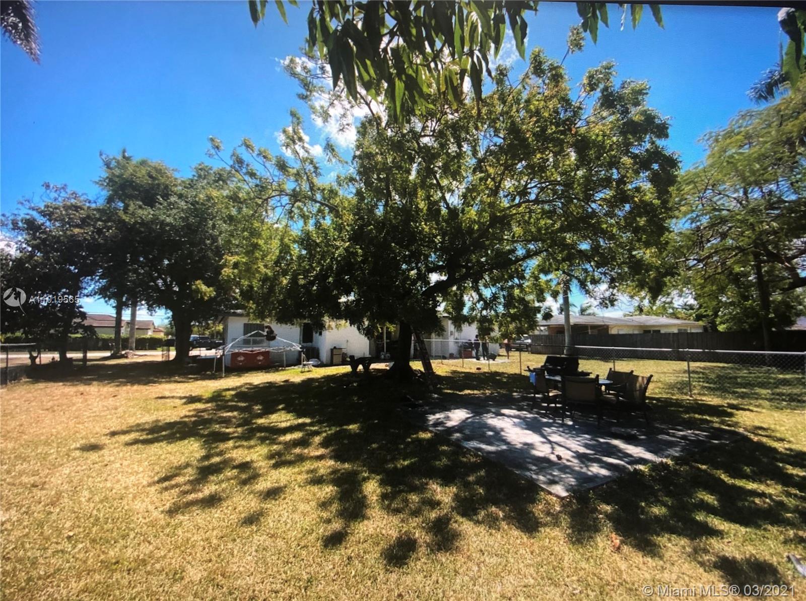 See details / 1724 sq. ft. $ 2021-03-27 0 Photo