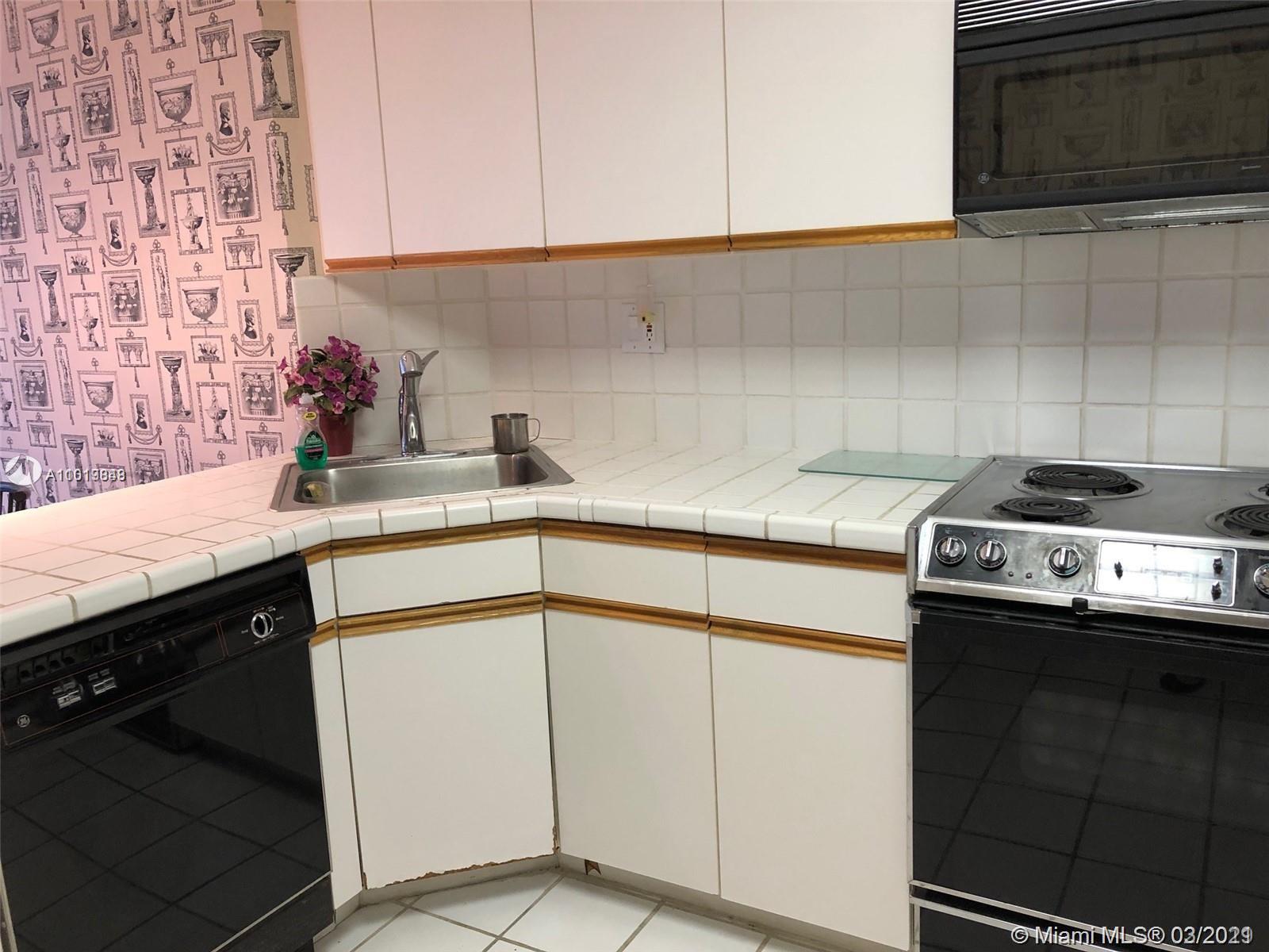 Photo of 3530 Mystic Pointe Dr #414, Aventura, Florida, 33180 -