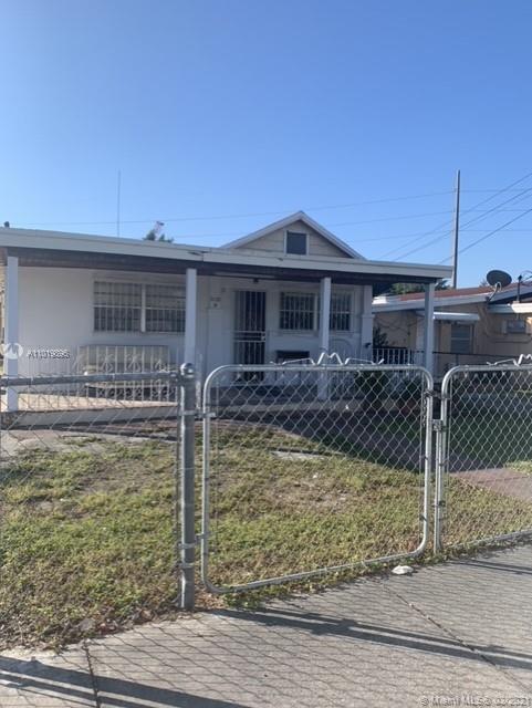 See details / 1741 sq. ft. $ 2021-03-29 0 Photo