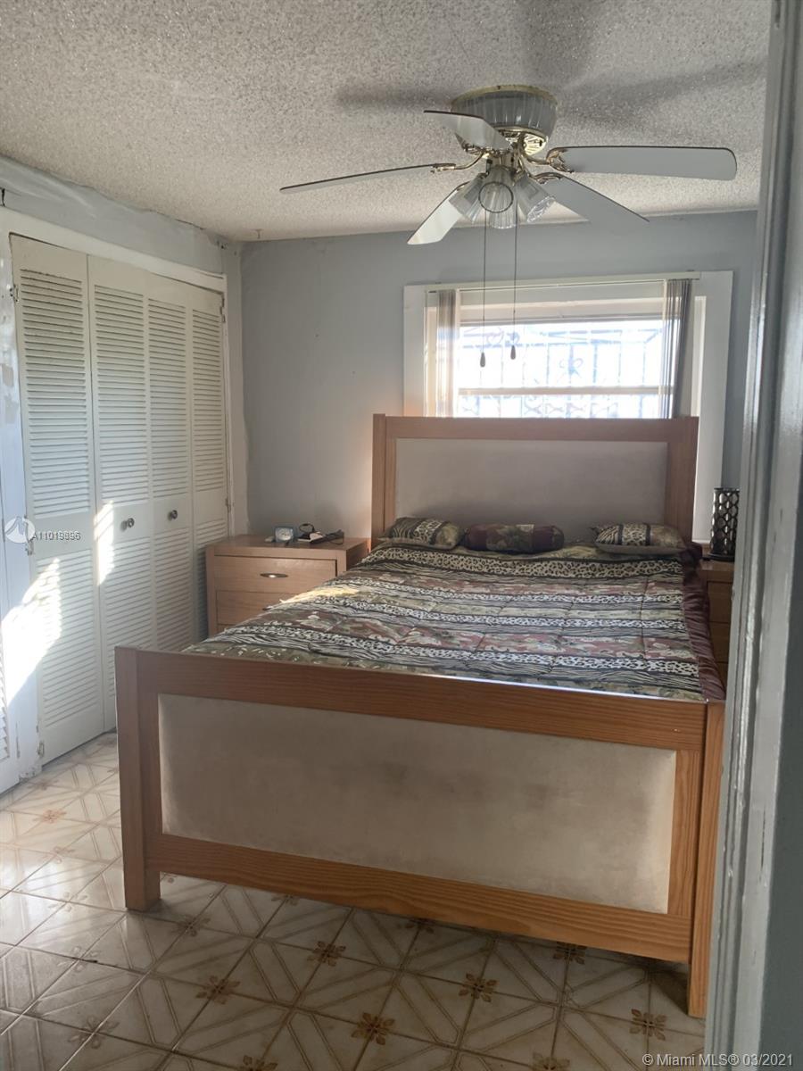 See details / 1741 sq. ft. $ 2021-03-29 0 Photo