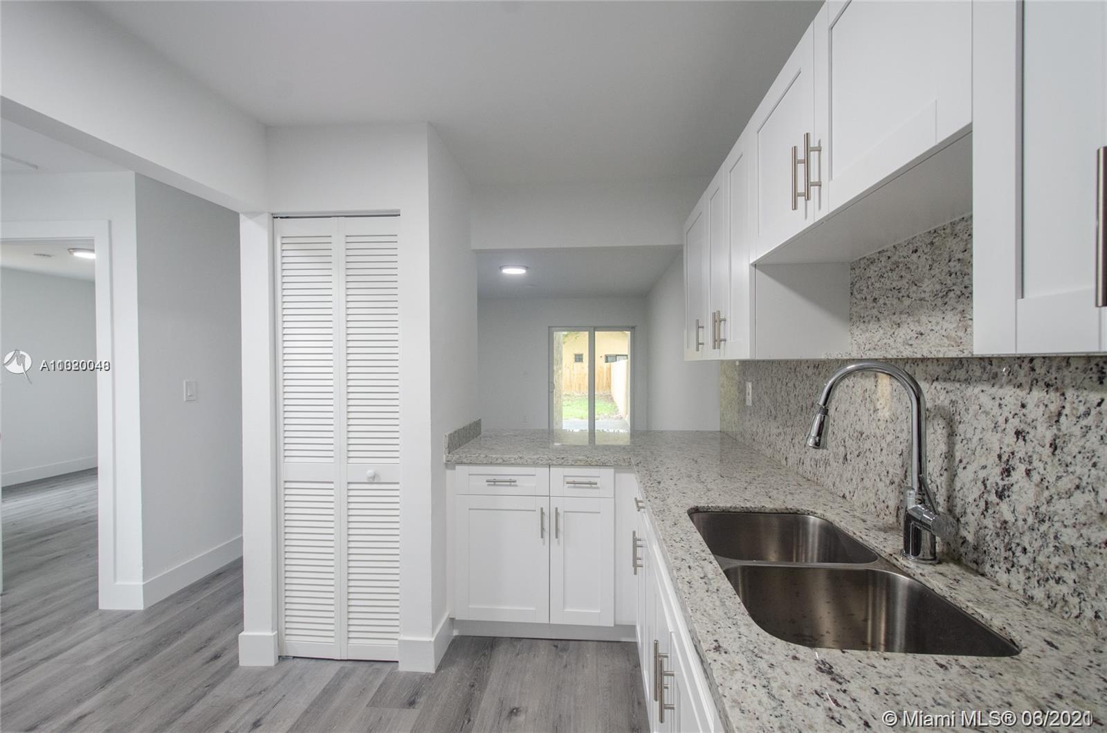 See details / 2656 sq. ft. $ 2021-03-29 0 Photo