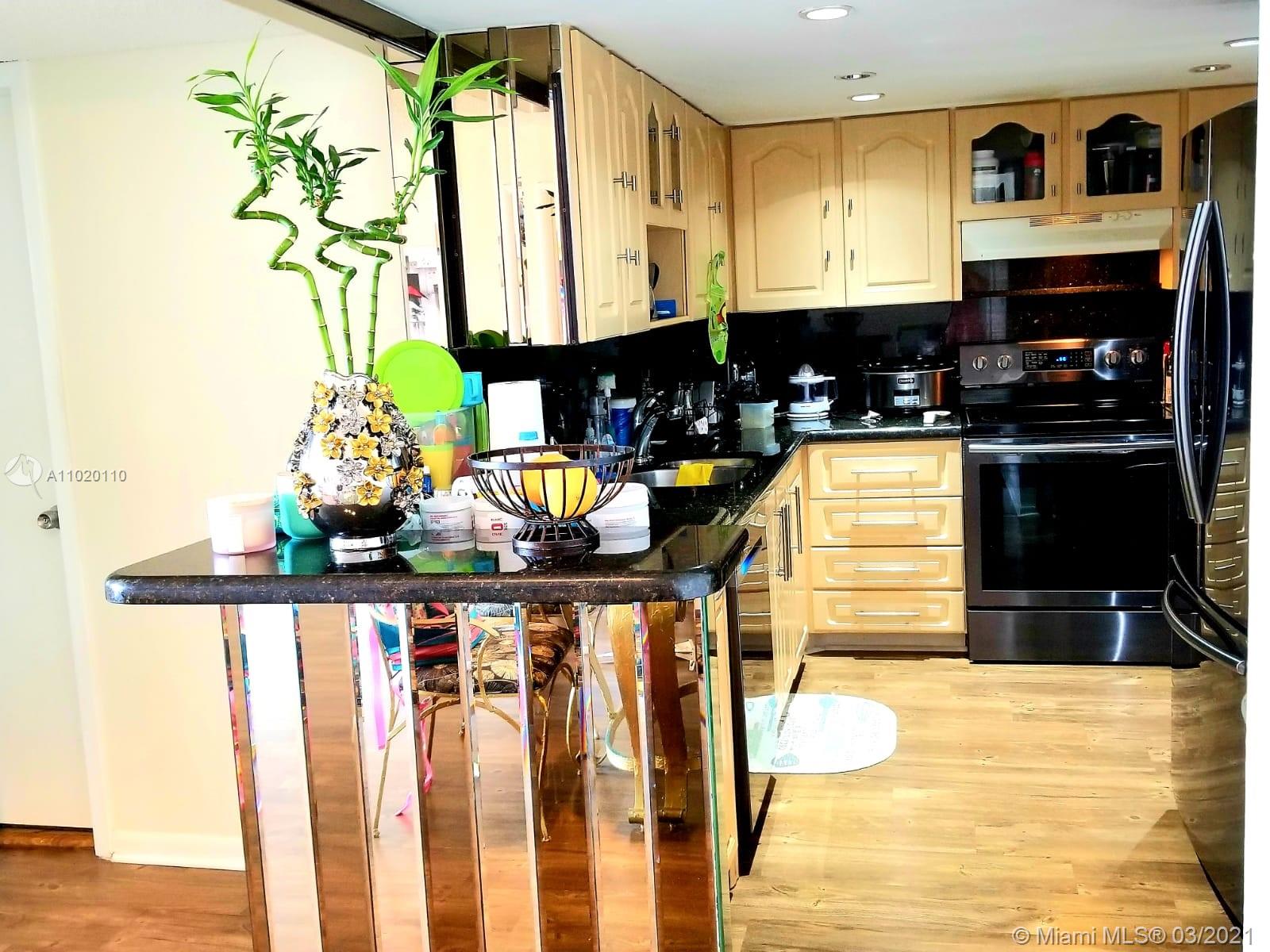 Photo of 3800 Ocean Dr #511, Hollywood, Florida, 33019 -