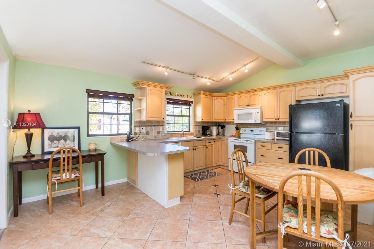 See details / sq. ft. $ 2021-03-29 0 Photo