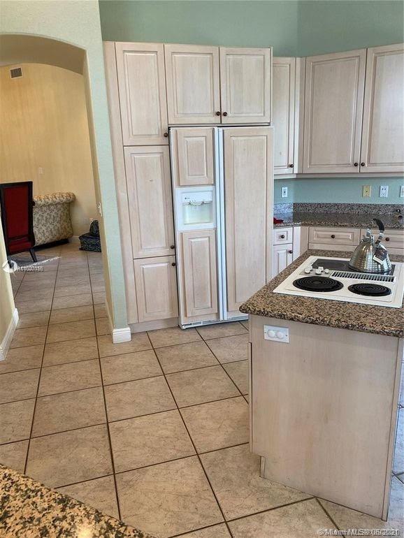 Photo of 1450 Shoreline Way, Hollywood, Florida, 33019 -