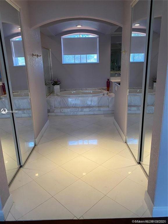 Photo of 1450 Shoreline Way, Hollywood, Florida, 33019 -