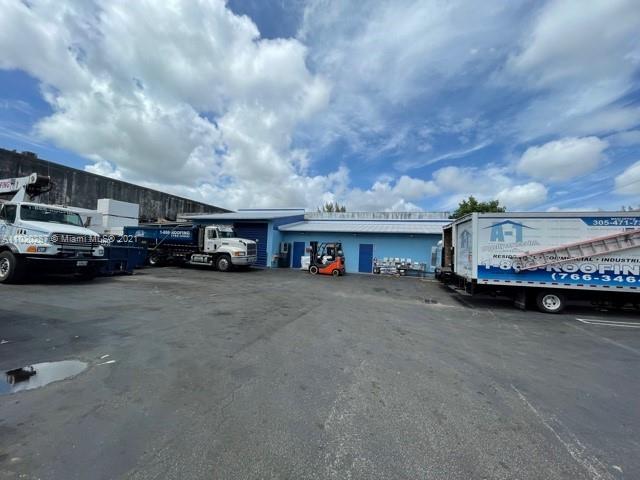 See details / sq. ft. $ 2021-03-29 0 Photo