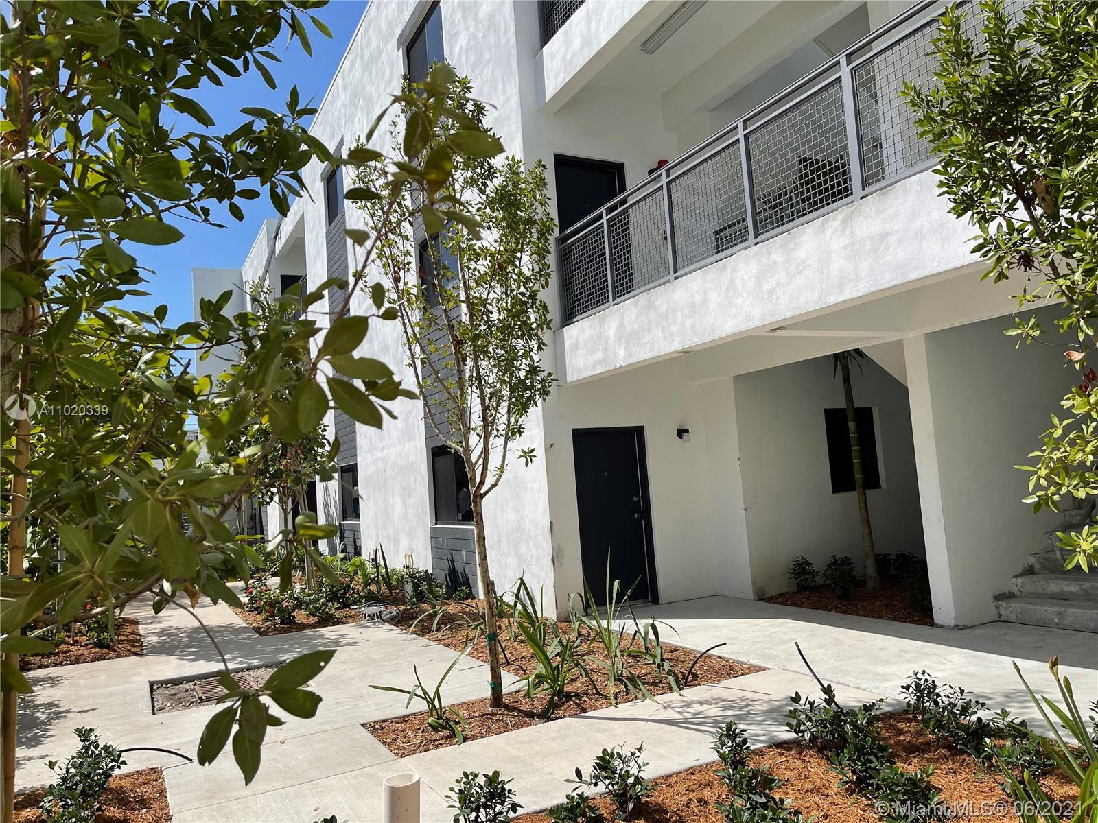 See details / sq. ft. $ 2021-03-30 0 Photo