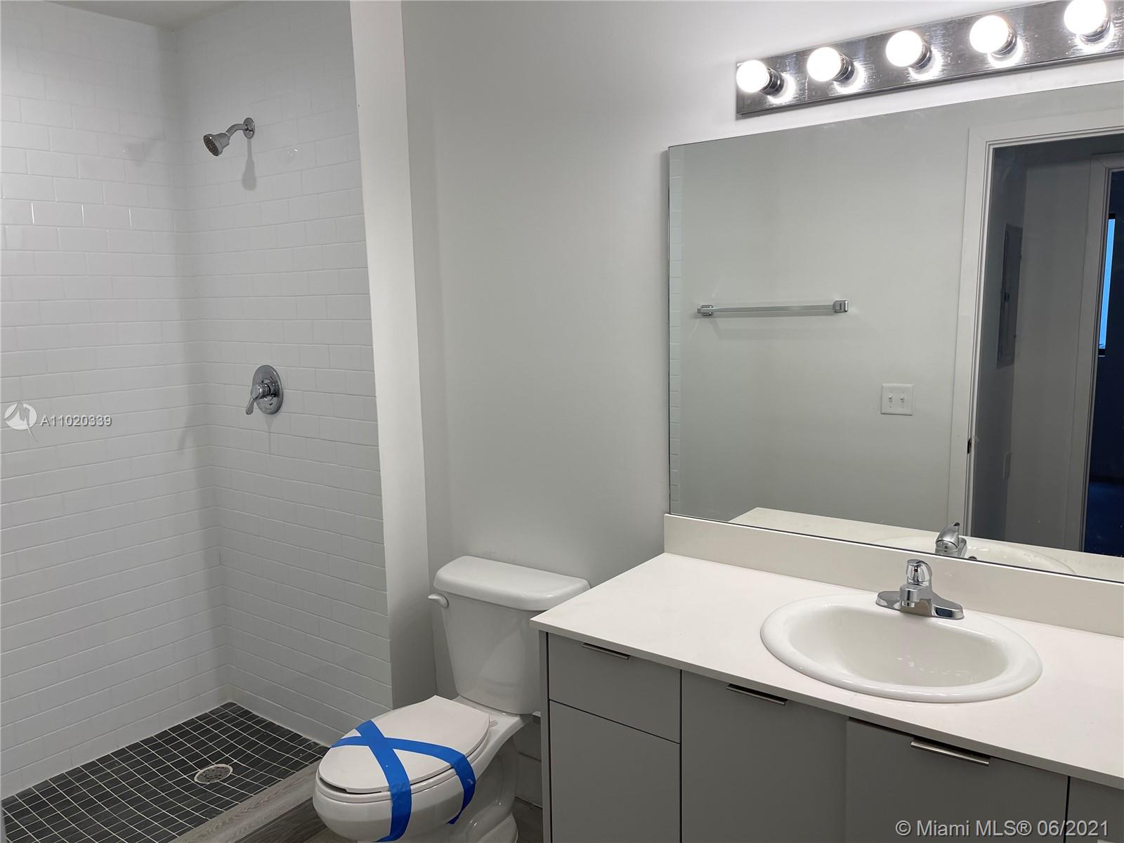 See details / sq. ft. $ 2021-03-30 0 Photo