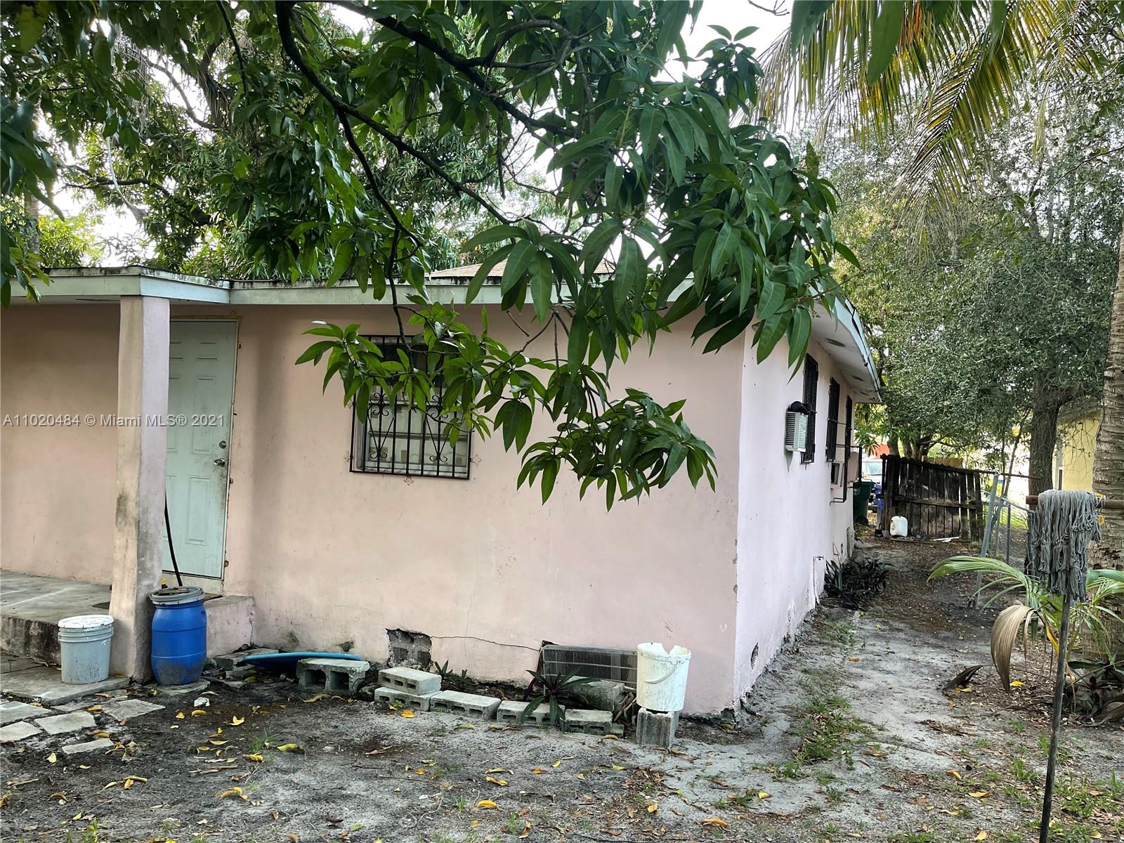 See details / 1830 sq. ft. $ 2021-03-30 0 Photo