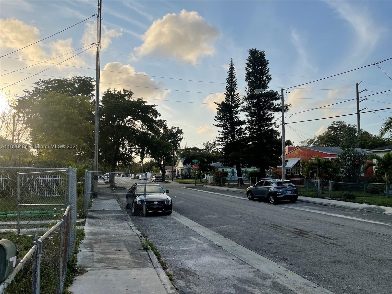 See details / 1830 sq. ft. $ 2021-03-30 0 Photo